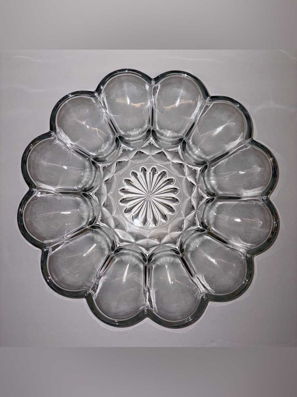 Clear Glass Flower-Shaped Serving Platter Home Dining